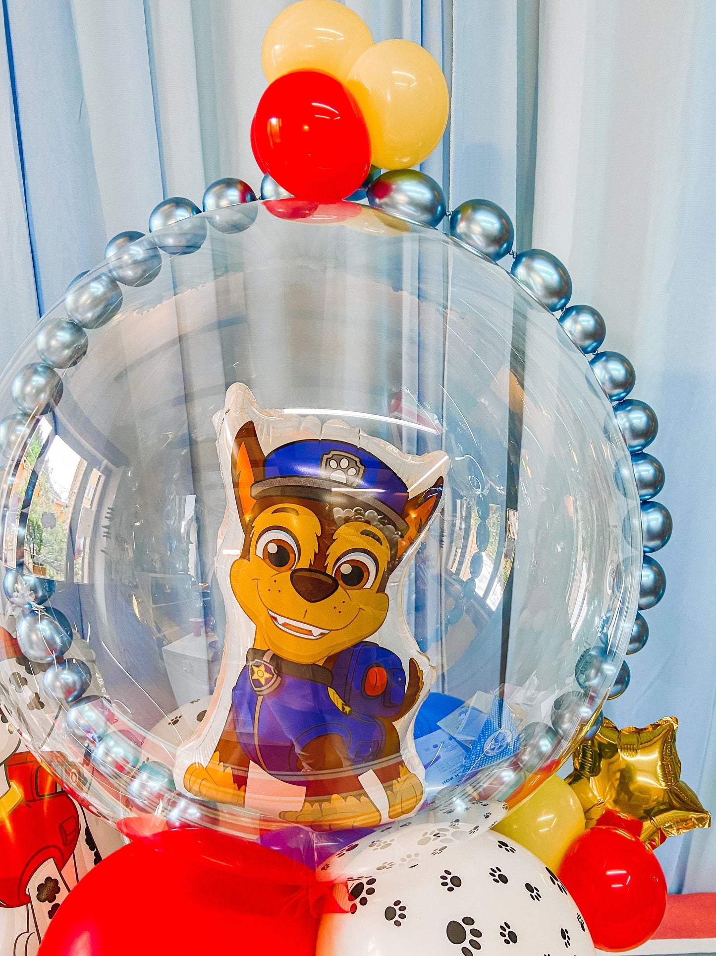 Composizione di palloncino a tema Paw Patrol